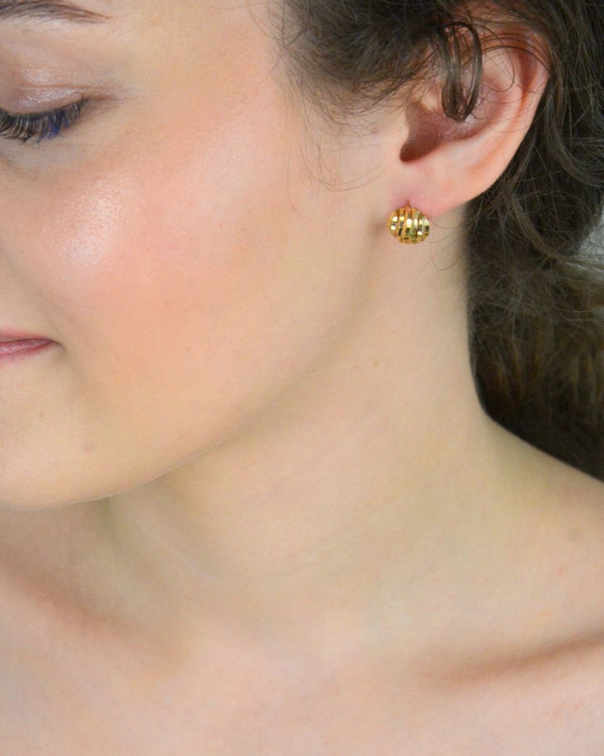 Złote kolczyki grawerowane koszyczki 585 KLC-000000-422-585.jpg