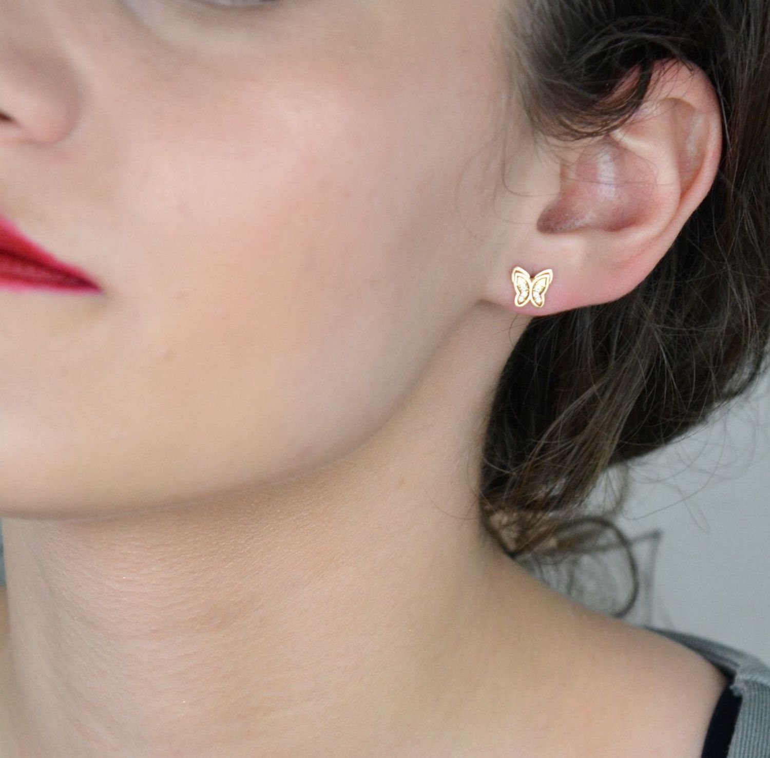 Złote kolczyki dla dziewczynki 585 ażurowe motylki z cyrkonią.jpg