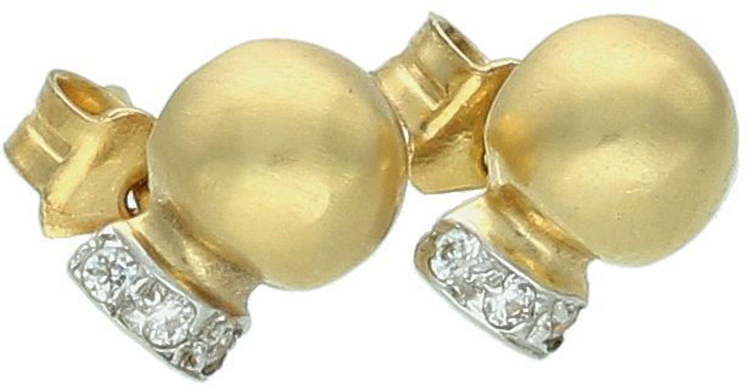 Kolczyki złote 585 matowe bombki z cyrkonią KLC-000000-478-585 to elegancka biżuteria, która doskonale wpisuje się w atmosferę świąt Bożego Narodzenia. 1.jpg