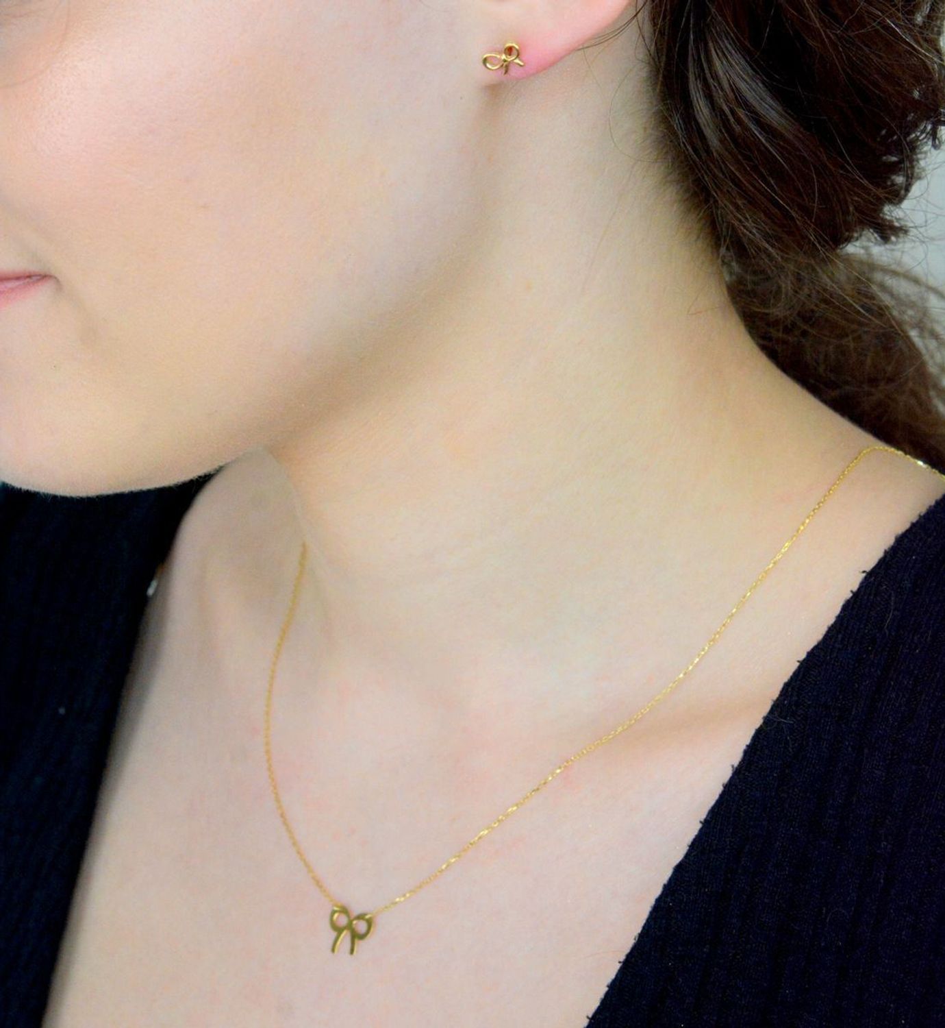 Kolczyki damskie złote kokardki próby 585 KLC-000000-515-585.jpg