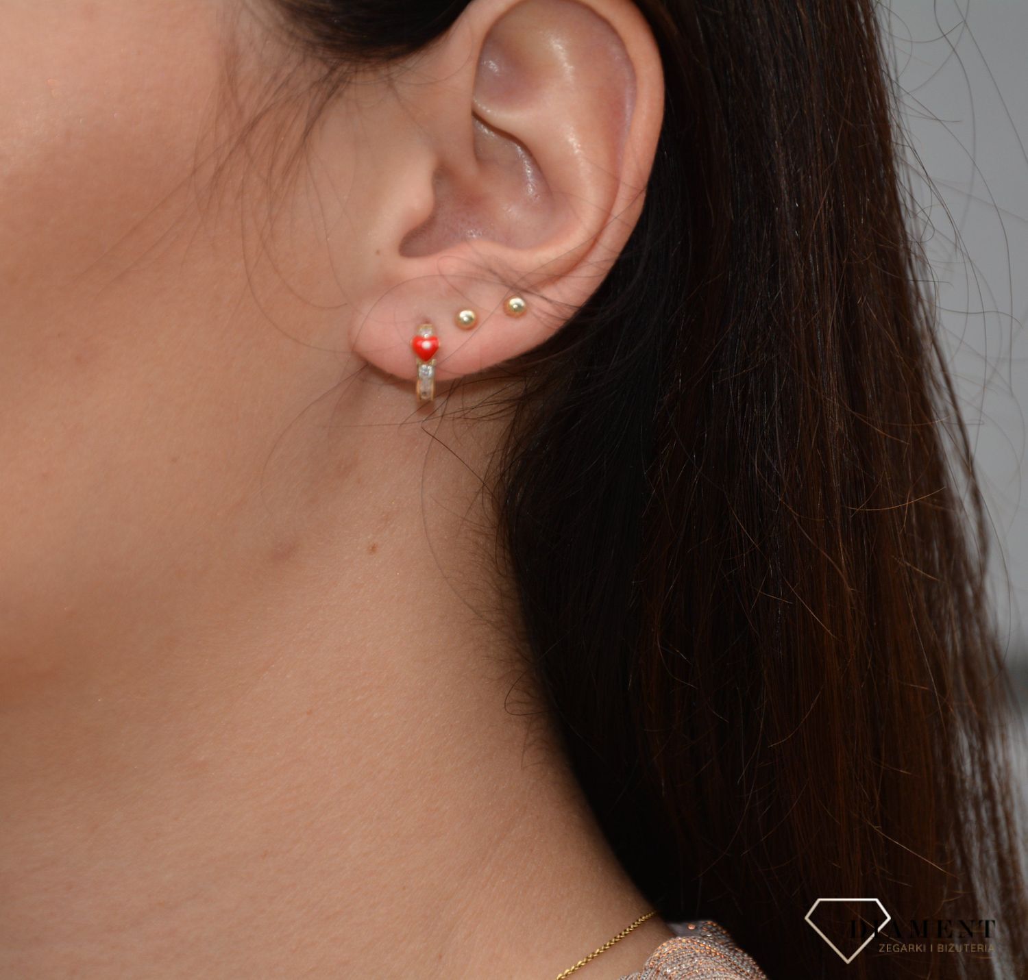 Złote kolczyki dla dziewczynki próba 333 cyrkonia czerwone serduszko.jpg