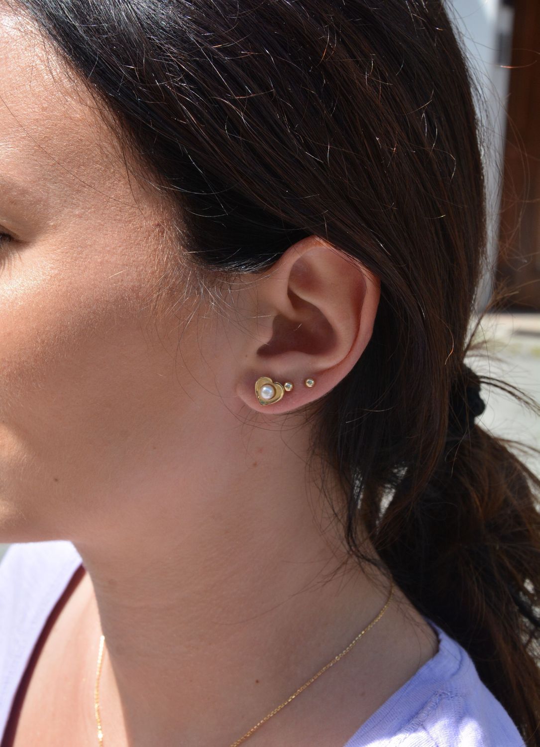 Złote kolczyki 333 perełka w sercu.jpg