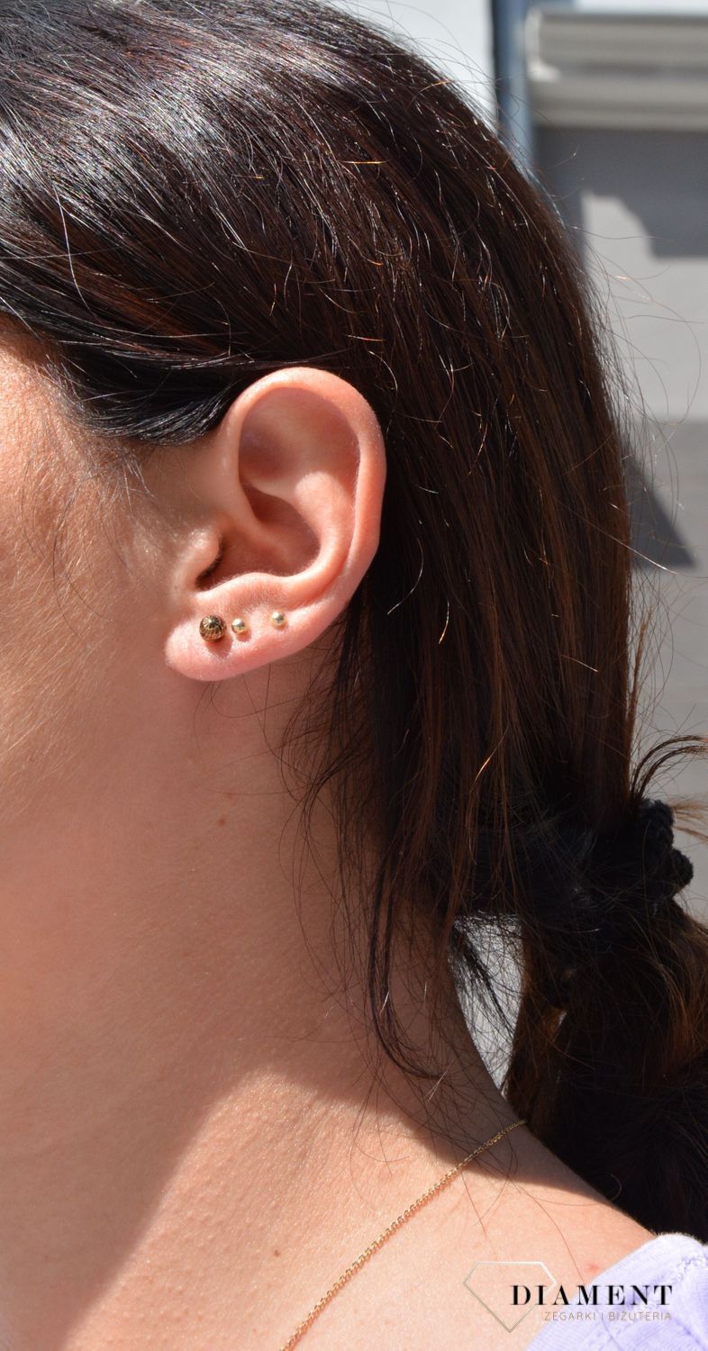 Złote kolczyki 333 Grawerowane Kuleczki.jpg
