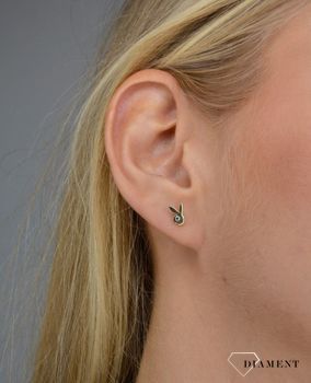 Złote kolczyki na sztyft 333 króliczki KLC-000000-682-333. Kolczyki złote w Sklepie z Biżuterią zegarki-diament.pl✓ Piękne Kolczyki dla Kobiet✓ Prawdziwe Złoto✓ (3).JPG