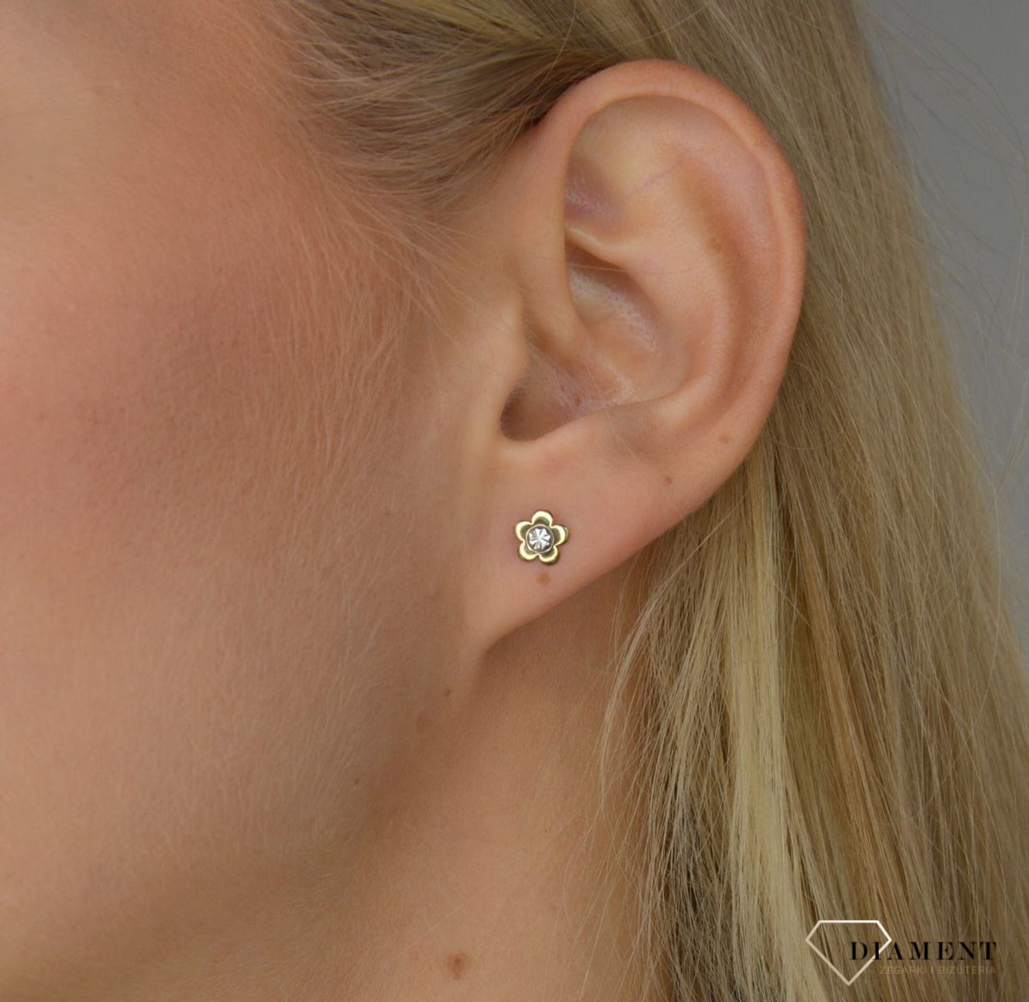 Złote kolczyki 333 kwiatki z cyrkonią KLC-000000-683-333.jpg