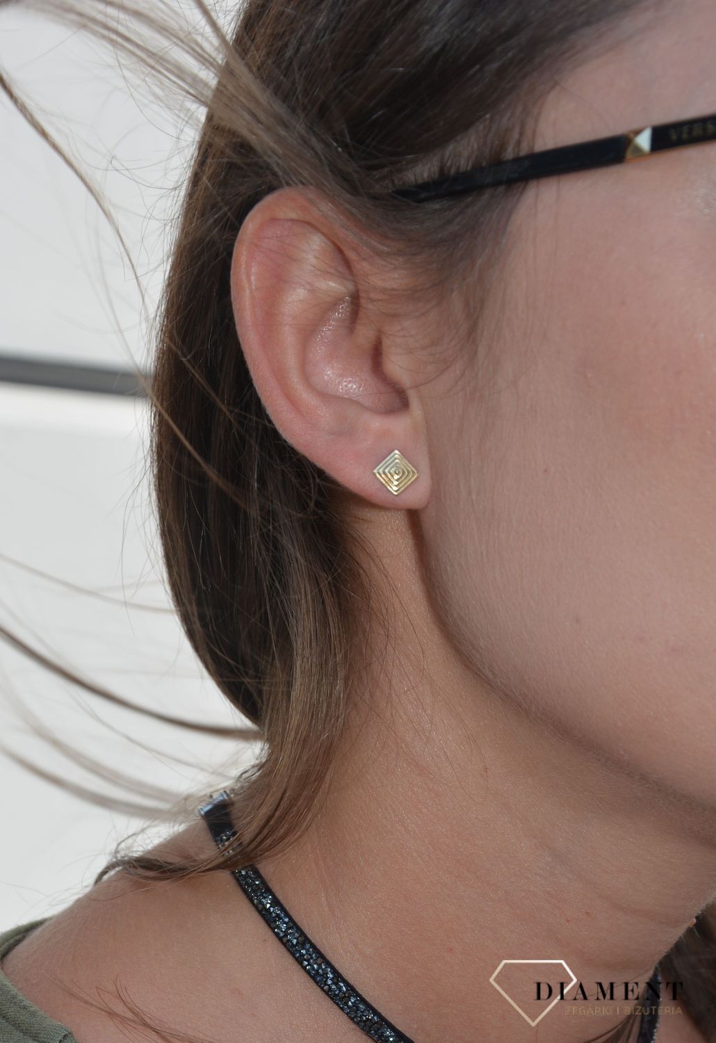 Złote kolczyki 333 piramidki KLC-000000-685-333.jpg