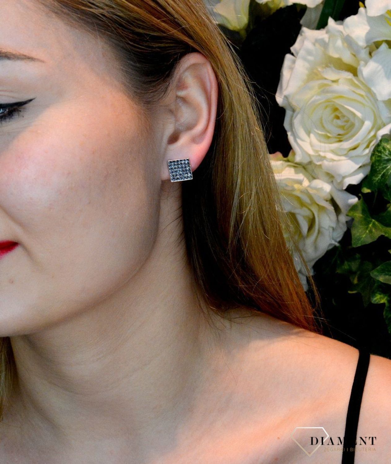 Srebrne klipsy kwadratowe z Kryształkami Swarovski Kingdom KLFM6SN. Kolczyki do nieprzekłutych uszu. Kolczyki bez dziurki. Klipsy modne. Błyszczące klipsy. Klipsy na prezent..jpg