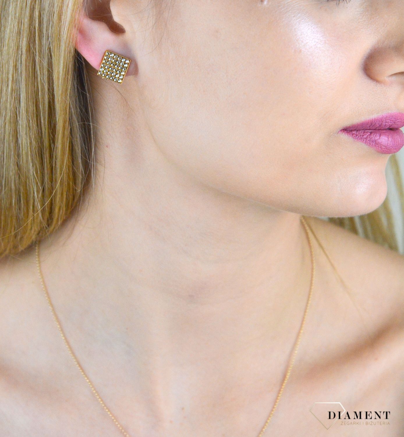 Klipsy kwadratowe z Kryształkami Swarovski Golden Shadow KLGFM6GS.jpg