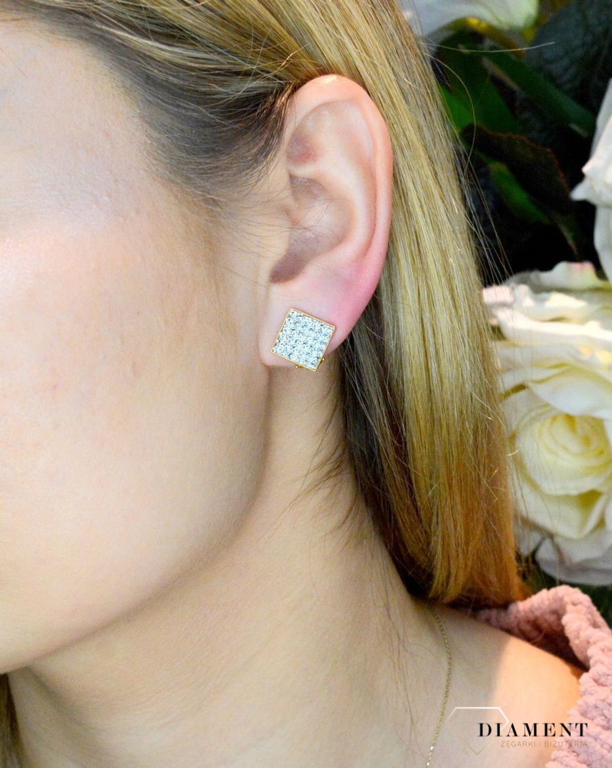 Złote klipsy kwadratowe z Kryształkami Swarovski Kingdom Studs Crystal Gold KLGFMK6C.jpg