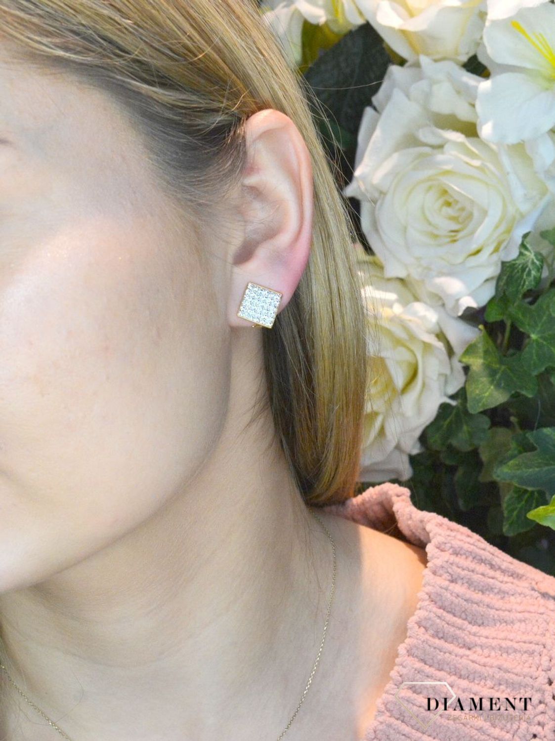 Złote klipsy kwadratowe z Kryształkami Swarovski Kingdom Studs Crystal Gold KLGFMK6C.jpg