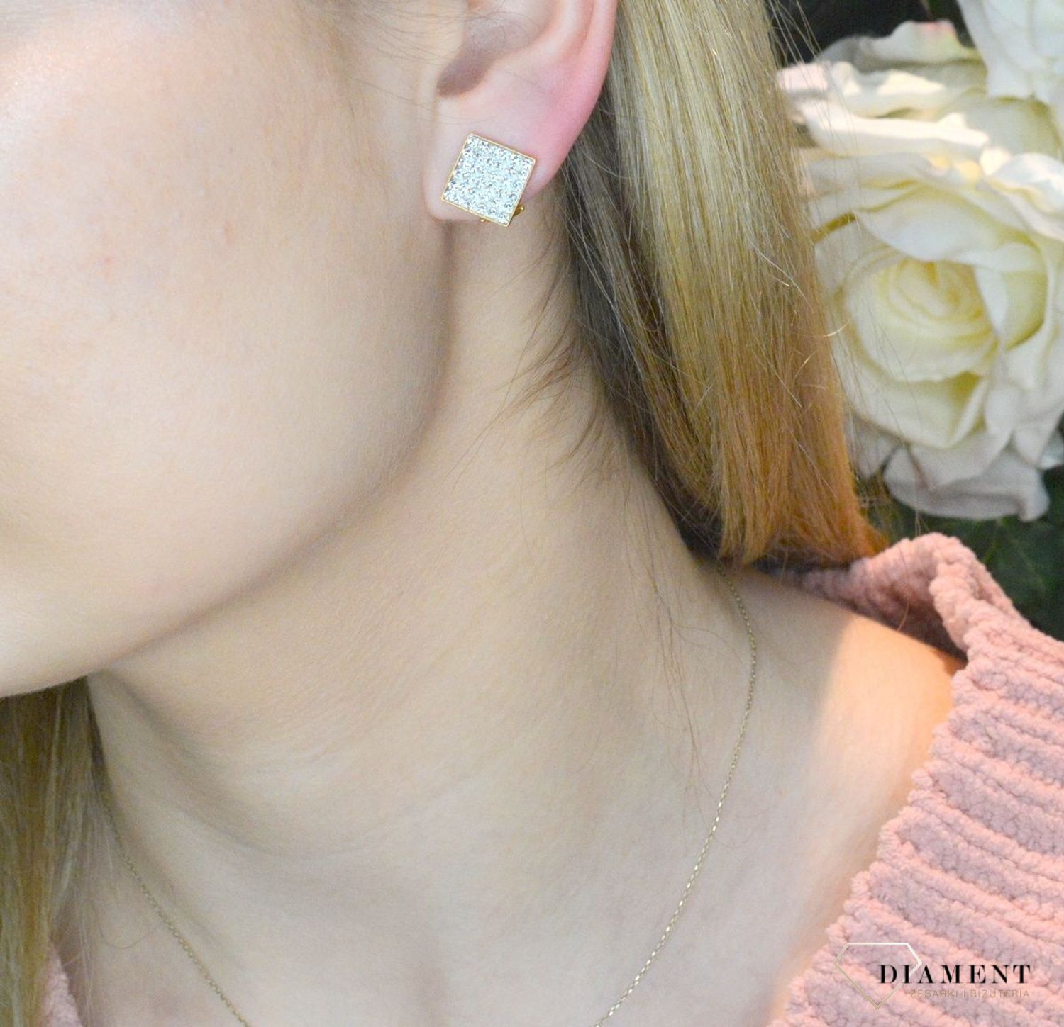 Złote klipsy kwadratowe z Kryształkami Swarovski Kingdom Studs Crystal Gold KLGFMK6C.jpg