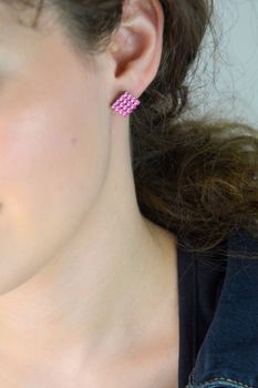 Kolczyki srebrne różowe Swarovski Studs KMESHLR ✓ Kolczyki srebrne Swarovski Damskie w Sklepie z Biżuterią zegarki-diament.pl✓Piękne i Eleganckie Kolczyki dla Kobiet✓Prawdziwe Srebro✓Darmowa wysyłka✓ (3).JPG