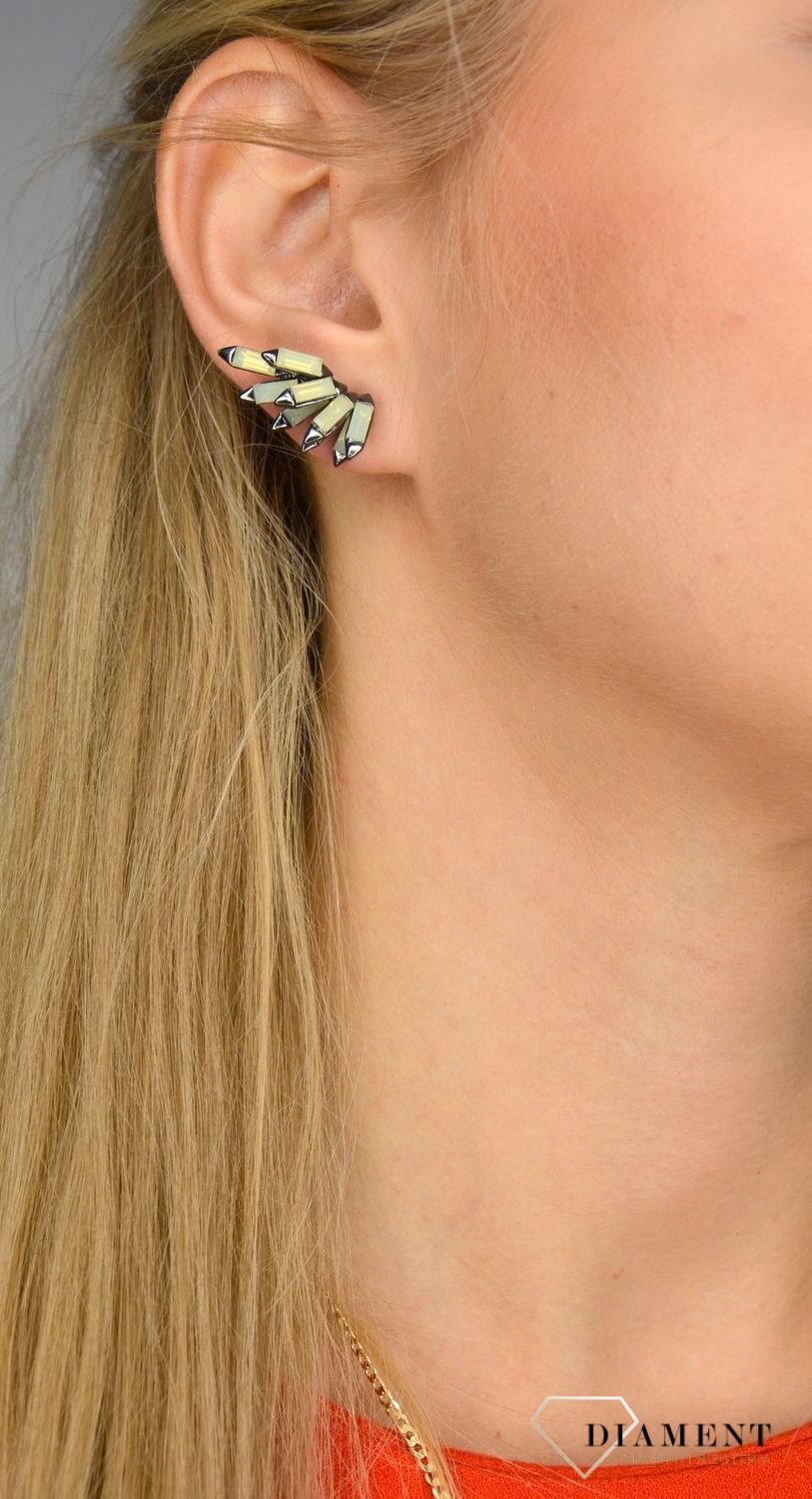 Kolczyki damskie nausznice BY DZIUBEKA cyrkonia KOLSHIN016501800.jpg