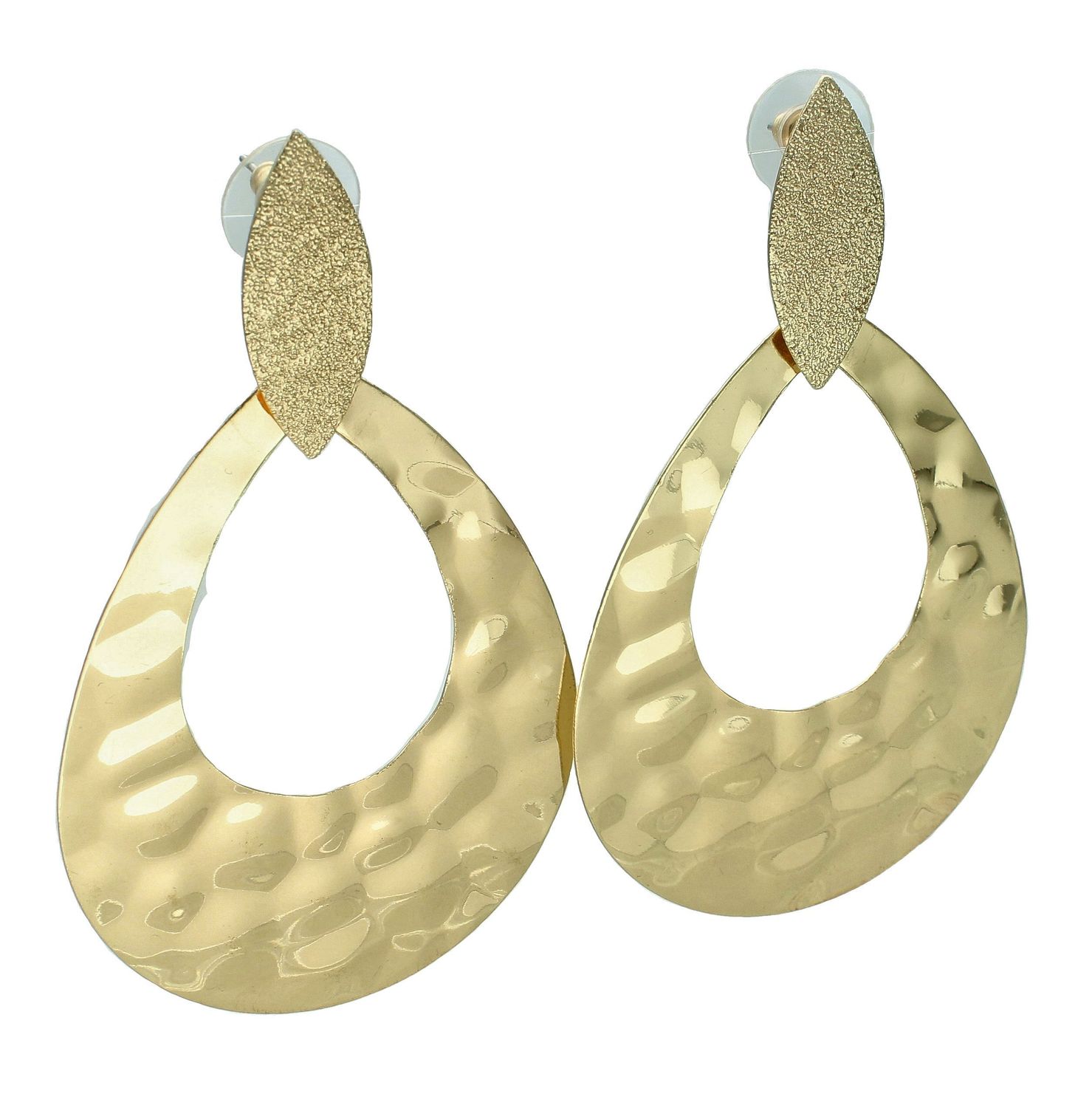 Kolczyki damskie gniecione łezki w złotym kolorze KOLTEAR000101100. Kolczyki damskie łezki. Kolczyki wiszące gniecione łezki. Kolczyki antyalergiczne na prezent. Kolczyki na sztyft idealne na prezent. Kolczyki pozłacane wiszące łezki..jpg