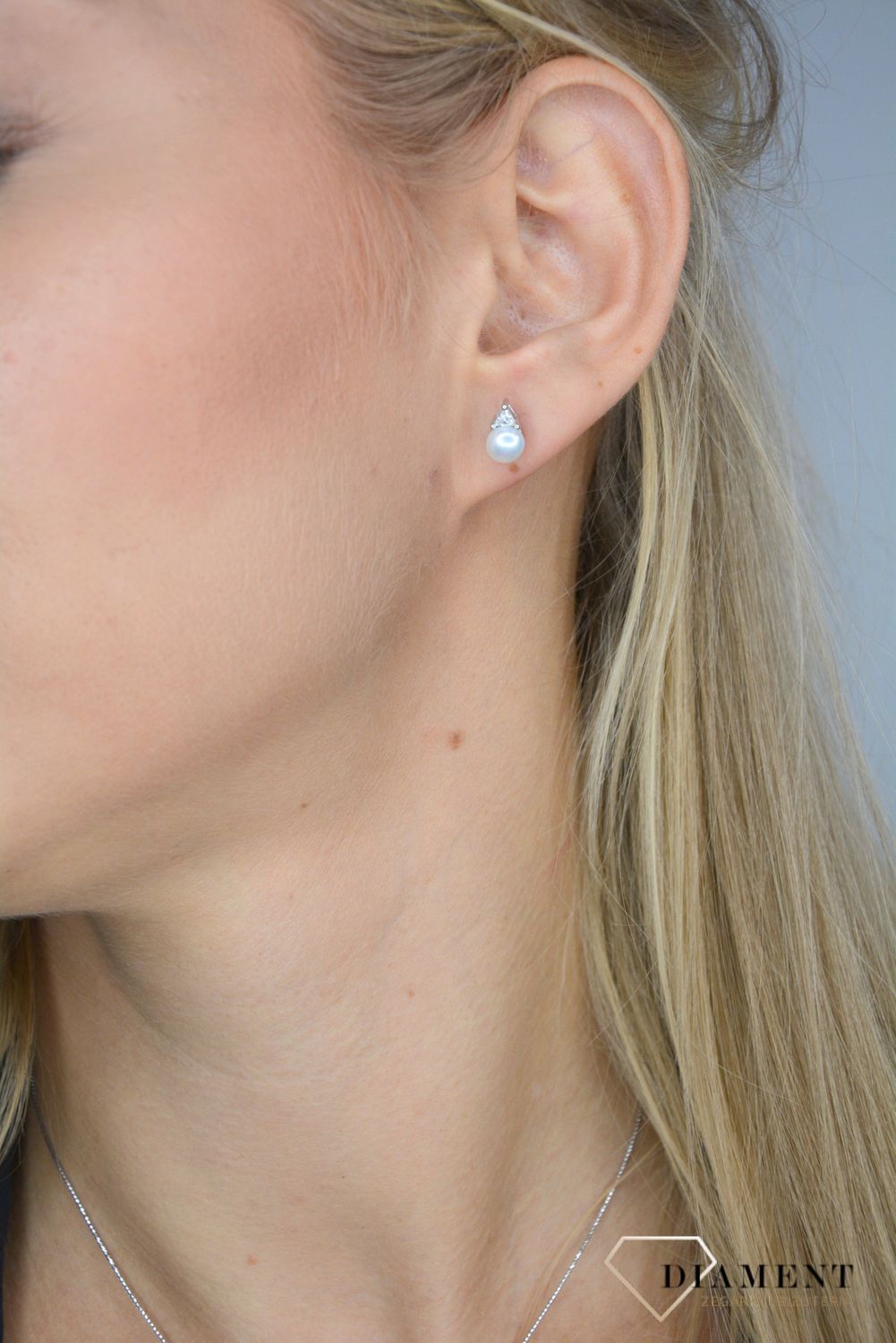 Komplet srebrnej biżuterii kolczyki i zawieszka z perełką  (1).jpg