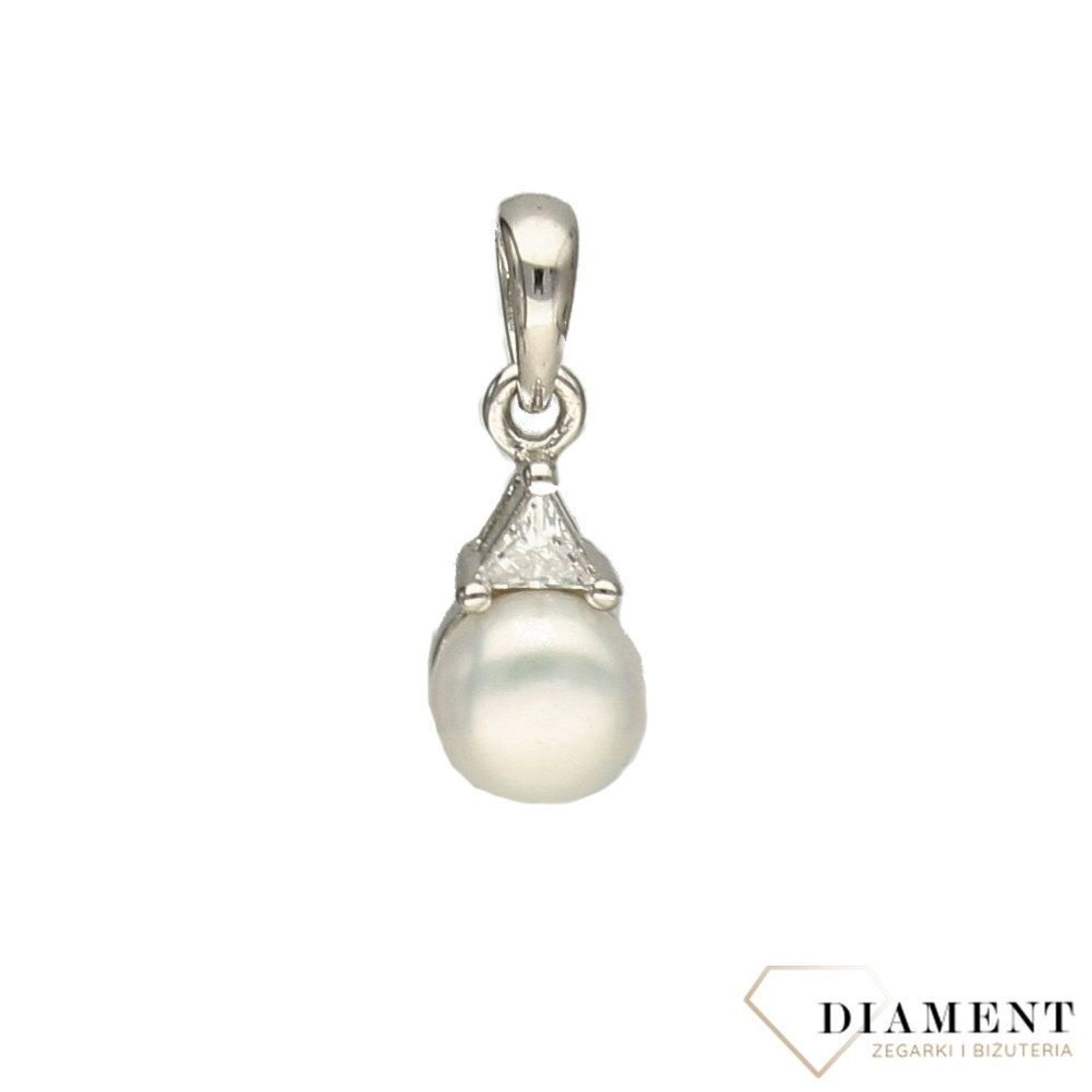 Komplet srebrnej biżuterii kolczyki i zawieszka z perełką  (1).jpg