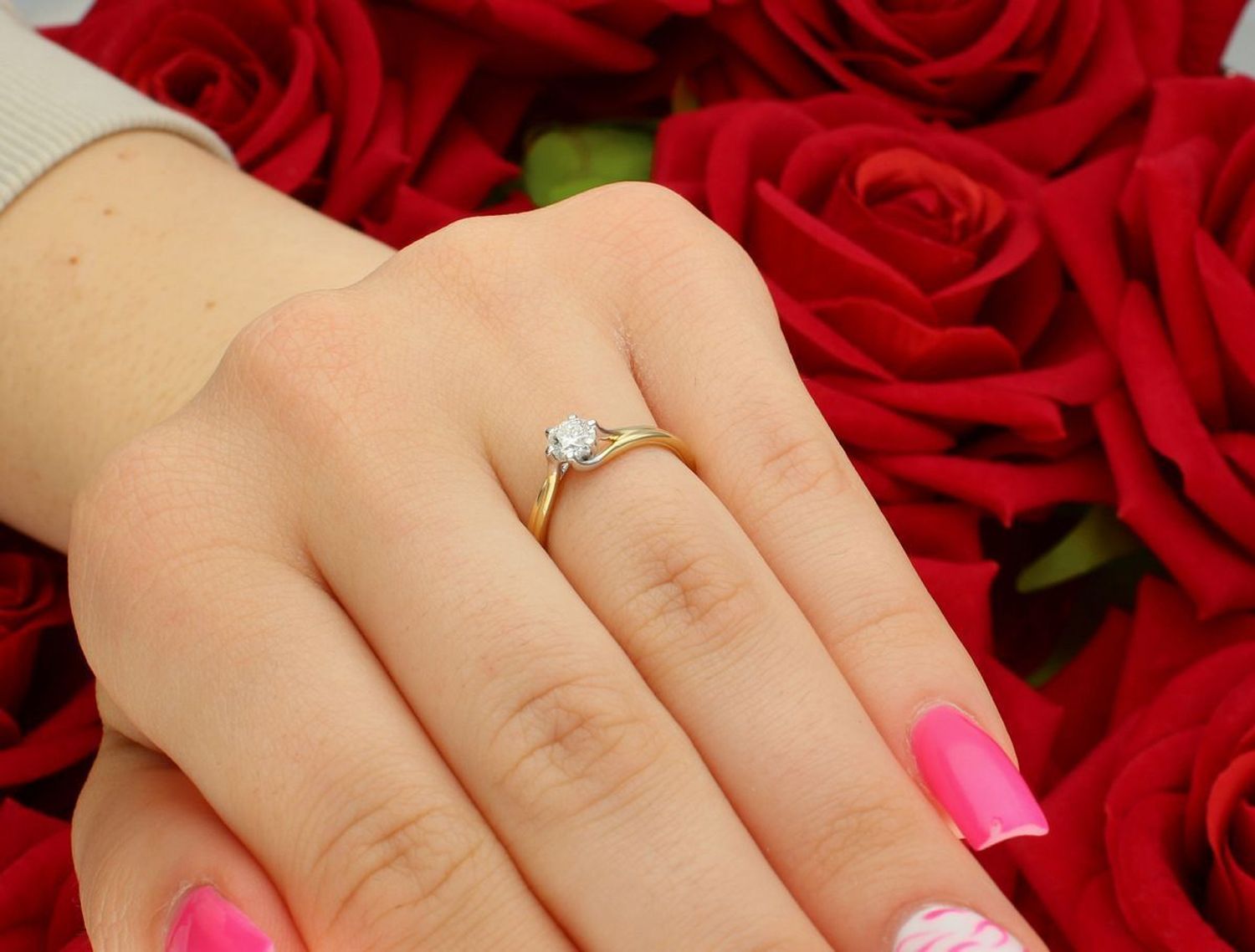 Złoty pierścionek damski z brylantem 0,30 ct HSI – KR33370Y, rozmiar 11, próba 585, Au.jpg