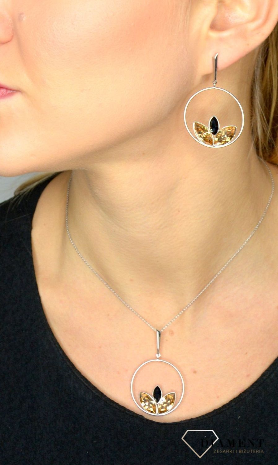 Kolczyki srebrne Swarovski złoto czarny kwiat KRD42283JGS.jpg