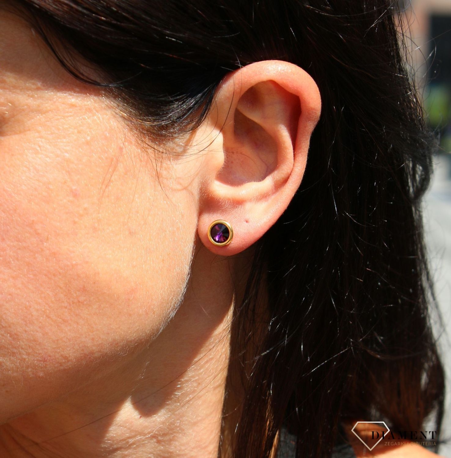 Srebrne kolczyki Swarovski Urodzinowe Kamienie Amethyst Okrągłe przy uchu KRG1122SS29AM.jpg