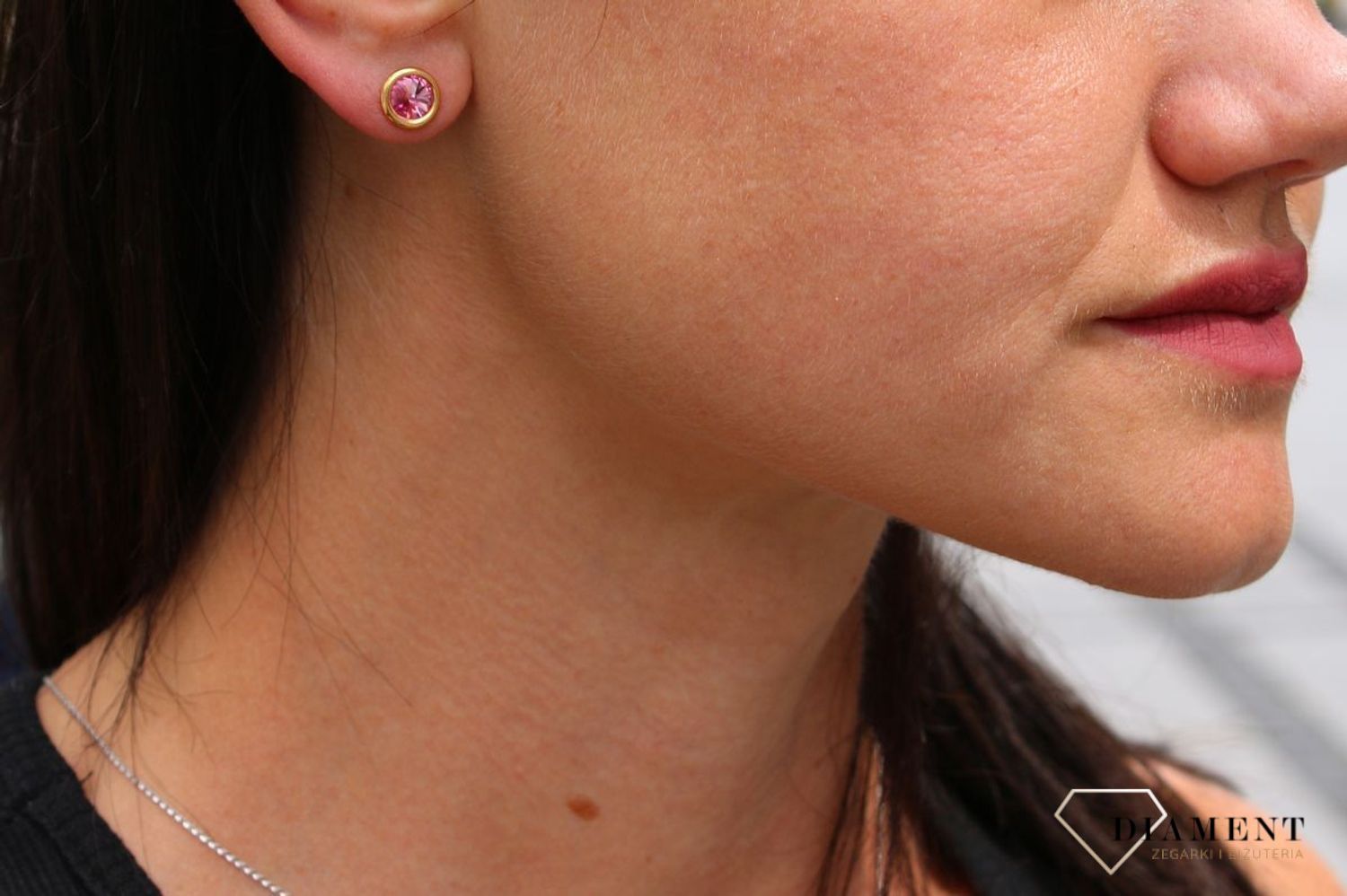 Srebrne kolczyki Swarovski Urodzinowe Kamienie Pink Turmaline Okrągłe przy uchu kolor Pink KRG1122SS29R.jpg