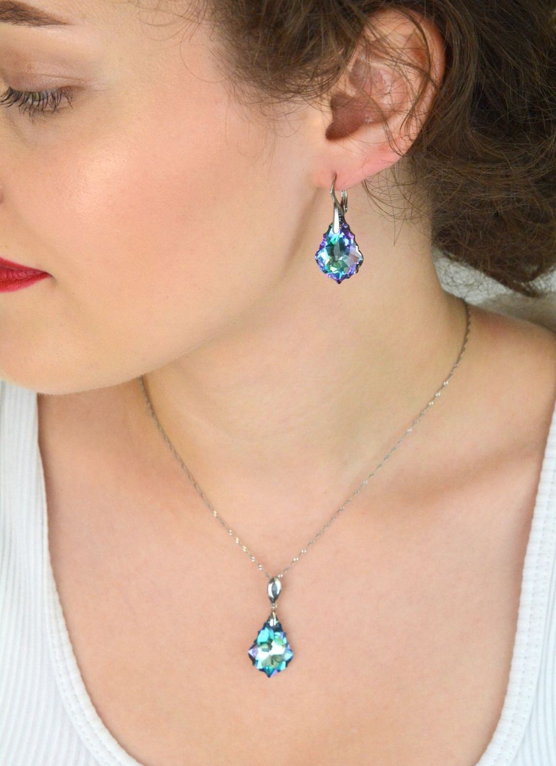 Kolczyki srebrne 925 z wielobarwnymi kryształkami – KS6090VL, bigiel angielski.jpg