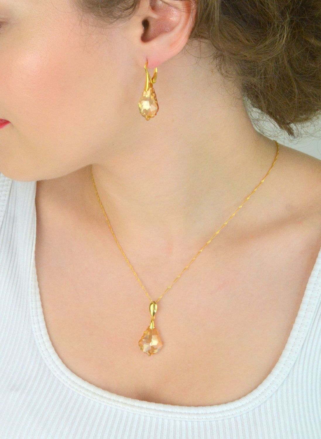 Kolczyki pozłacane KSG6090GS z kryształem Swarovskiego Golden Shadow – srebro 925.jpg