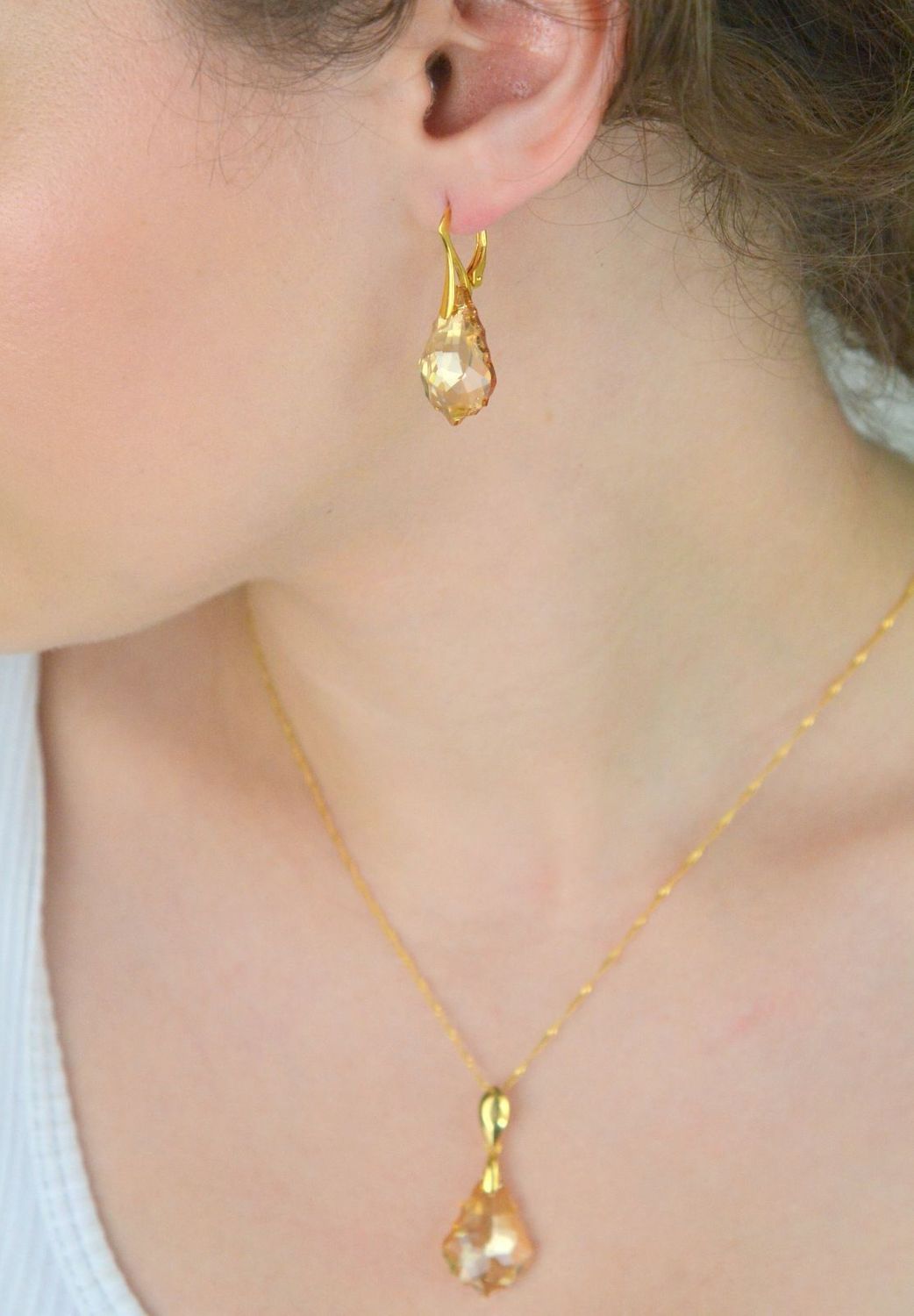 Kolczyki pozłacane KSG6090GS z kryształem Swarovskiego Golden Shadow – srebro 925.jpg