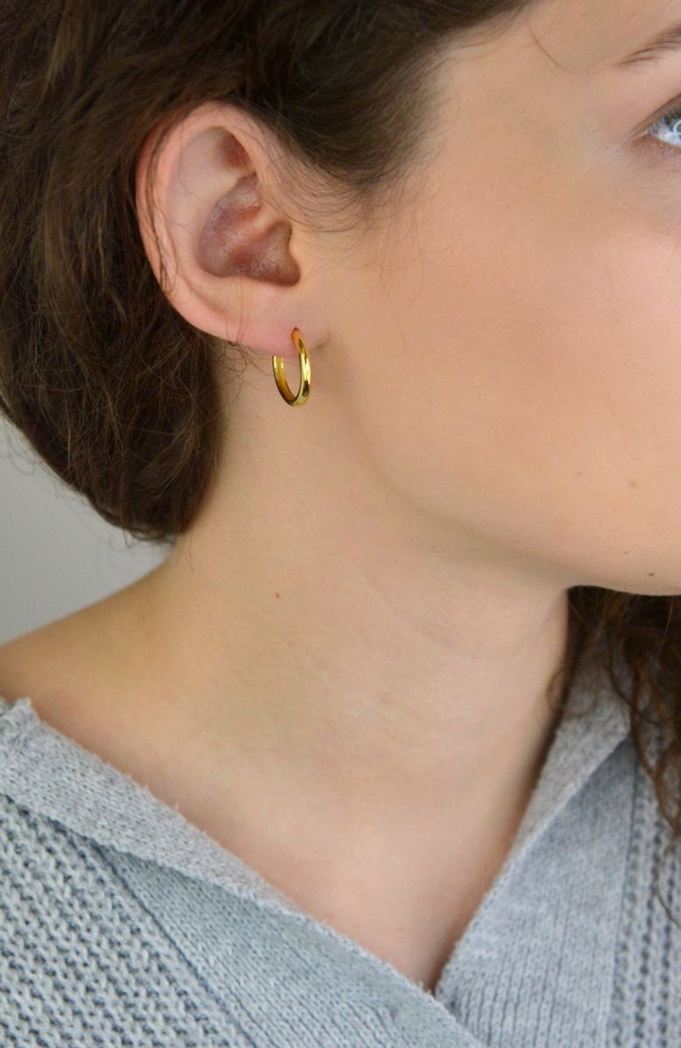 Kolczyki Damskie Srebrne Pozłacane KSR1042-18Z – Klasyczne Kółeczka, Zapięcie na Zatrzask.jpg