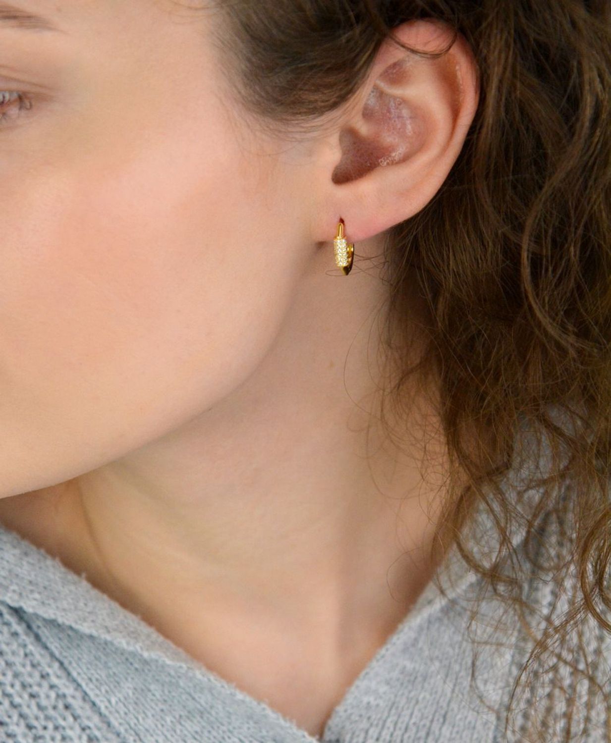 Kolczyki Damskie Srebrne Pozłacane KSR1734Z – Geometryczne z Cyrkoniami, Zapięcie na Zatrzask.jpg