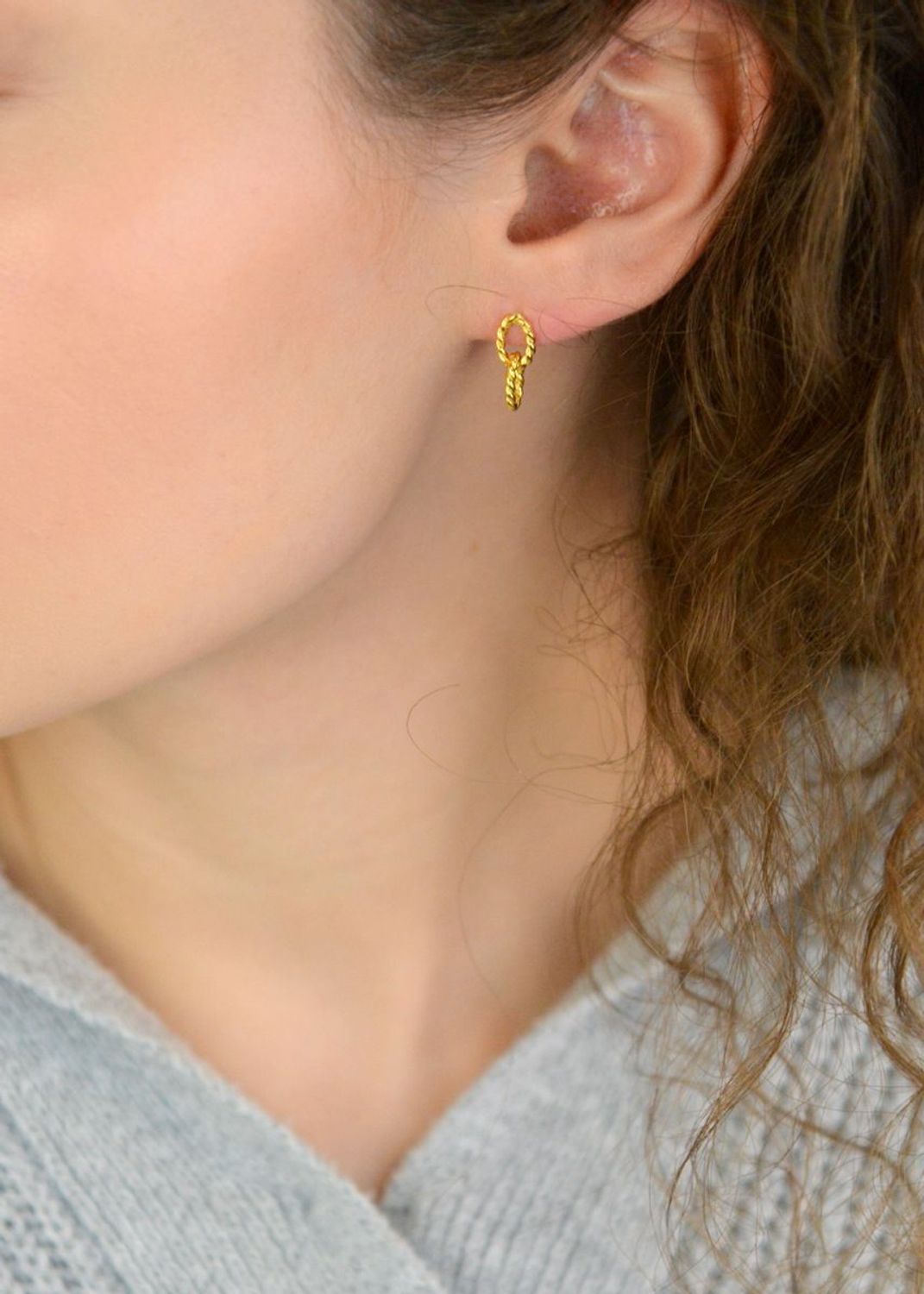 Kolczyki Damskie Srebrne Pozłacane KSR2558Z – Wiszące Owalne Kółeczka, Zapięcie na Sztyft.jpg