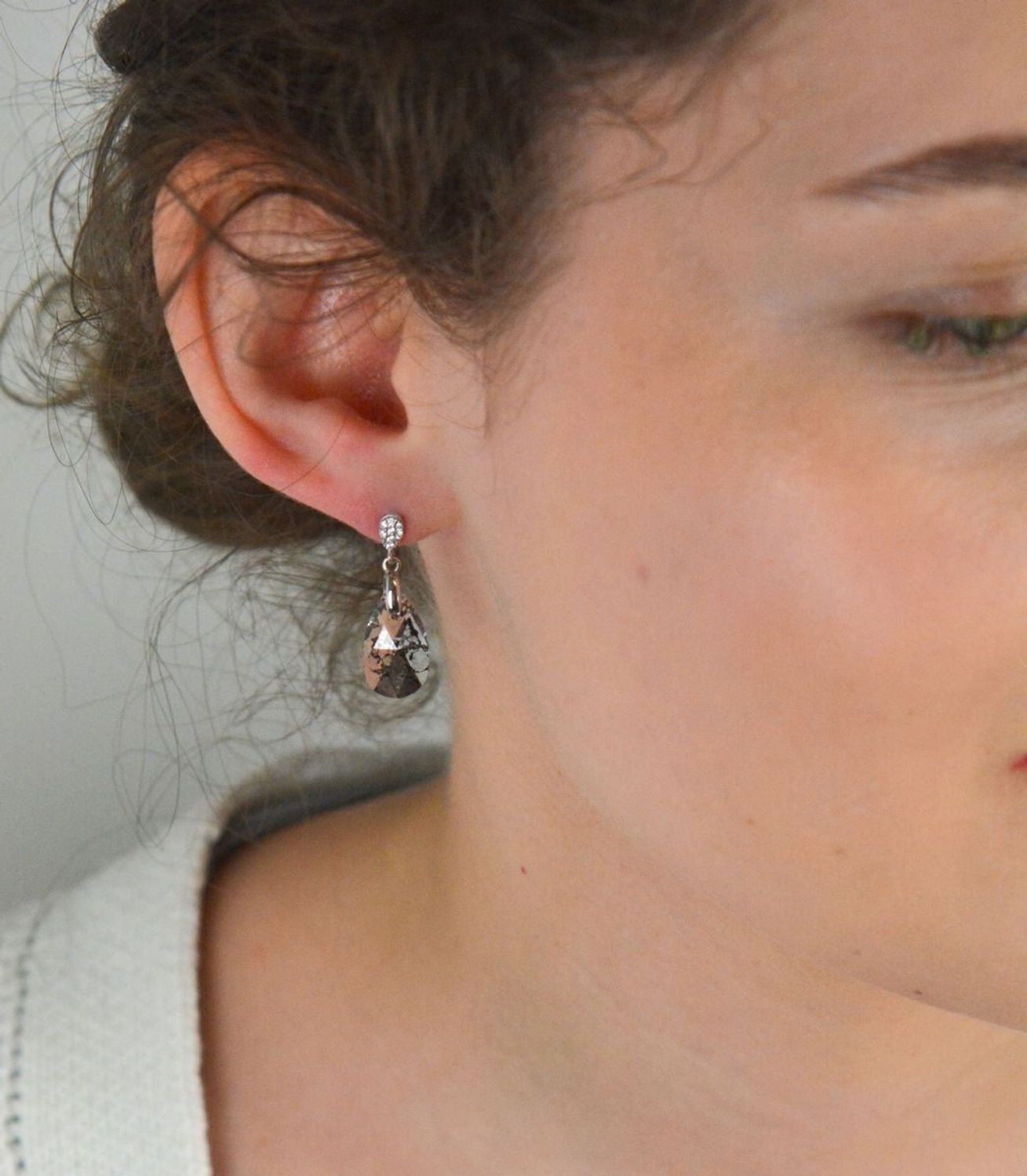 Srebrne kolczyki Spark Swarovski Dainty Drop Black Patina KW610616BP.jpg