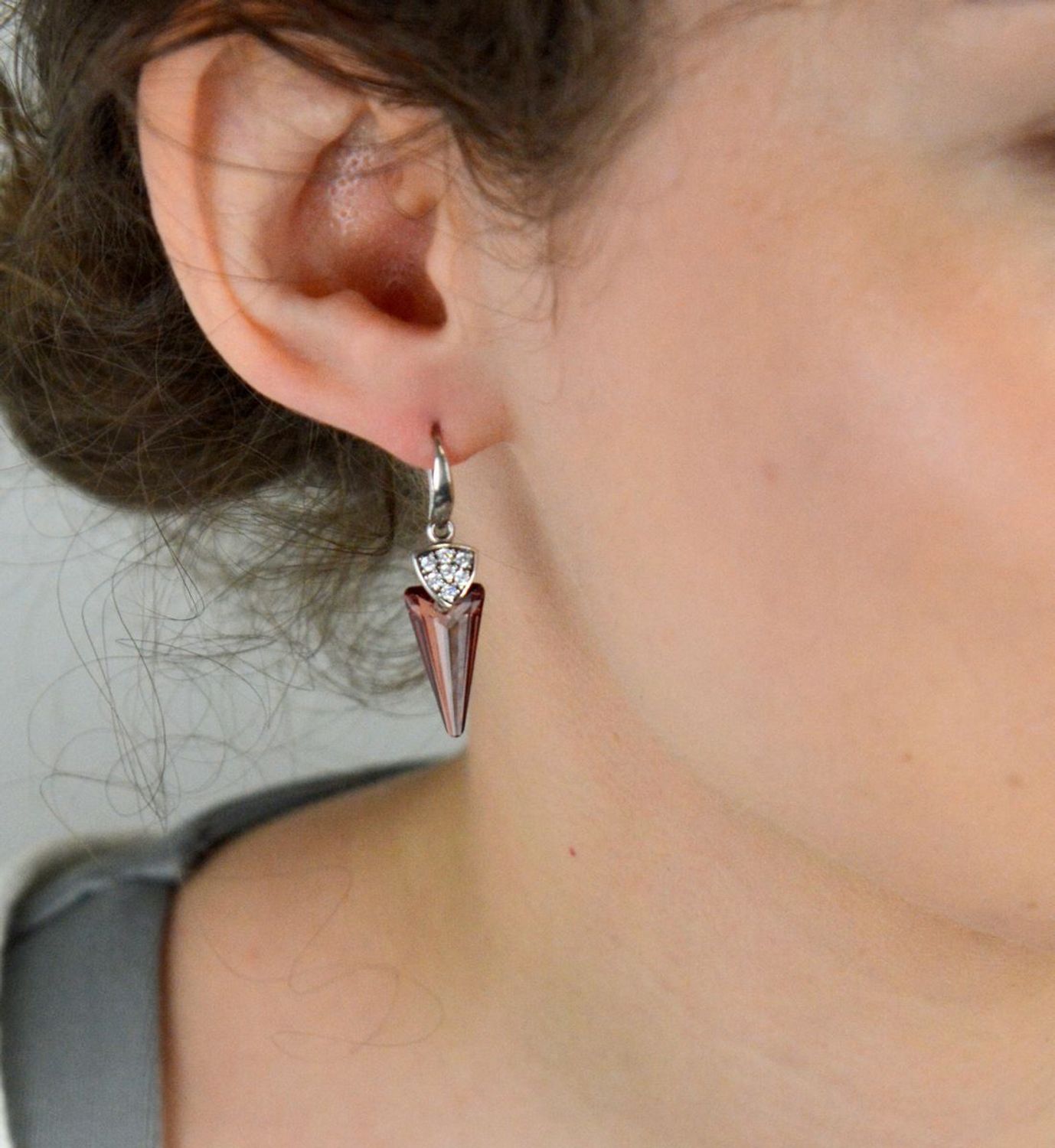 Srebrne kolczyki 'Różowe kły' kryształy Swarovski KW6480AP.jpg