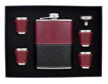 Zestaw piersiówka 240 ml, cztery kieliszki oraz lejek KW84K8 (5).jpg