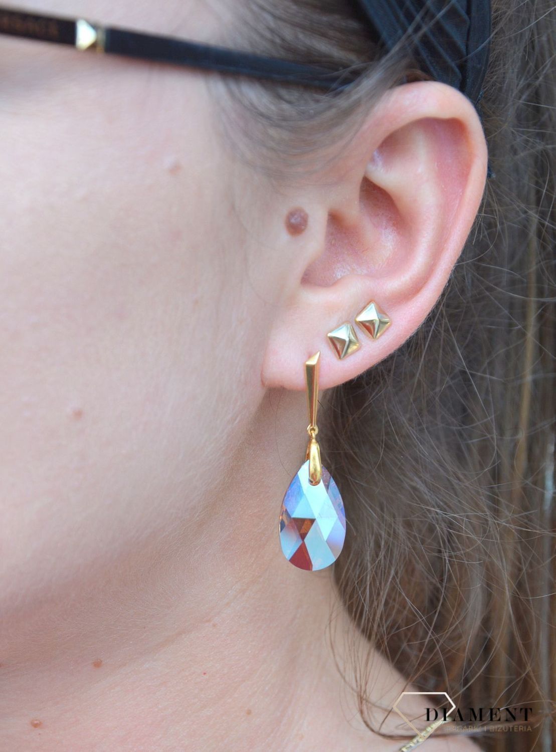 Srebrne kolczyki wiszące Swarovski w kolorze Colorado Topaz Shimmer KWNG610622LCTSH.jpg