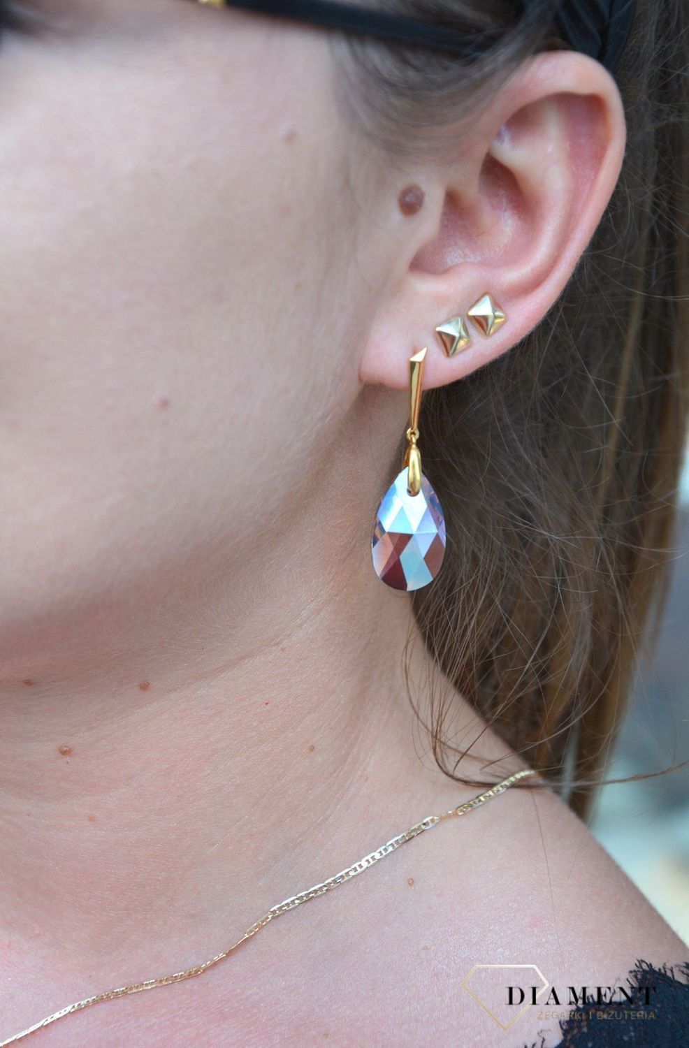 Srebrne kolczyki wiszące Swarovski w kolorze Colorado Topaz Shimmer KWNG610622LCTSH.jpg