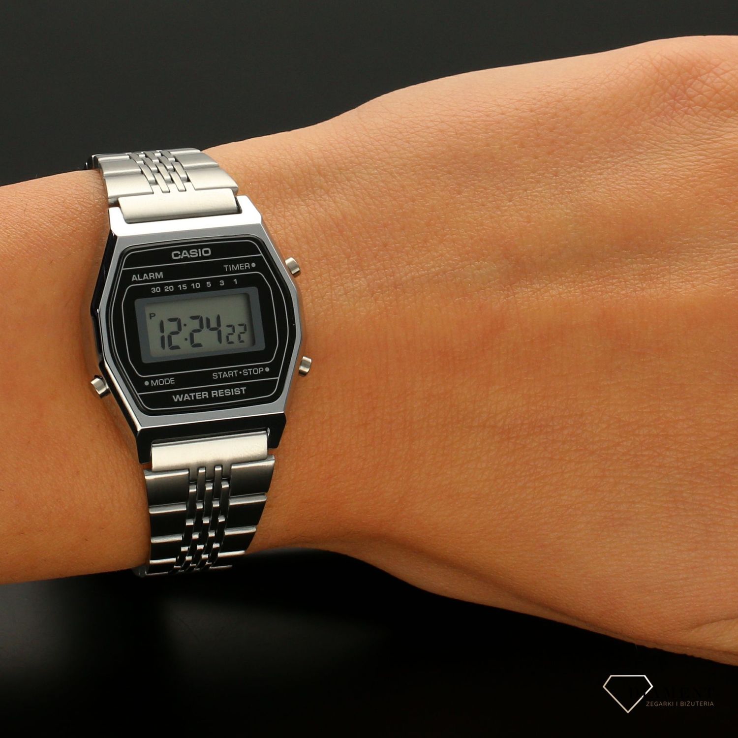 Zegarek damski Casio '' Retro stell '' LA690WEA-1EF.jpg