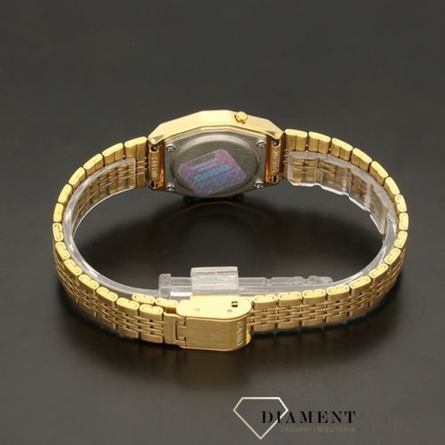 Damski zegarek Casio Retro Gold LA690WEGA-9EF.jpg
