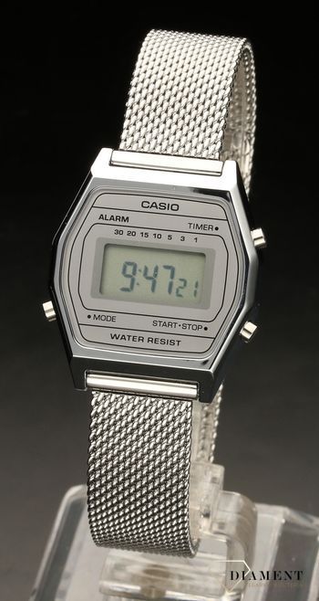 zegarek-damski-casio-casio-retro-la690wem-7ef-LA690WEM-7EF--3.jpg