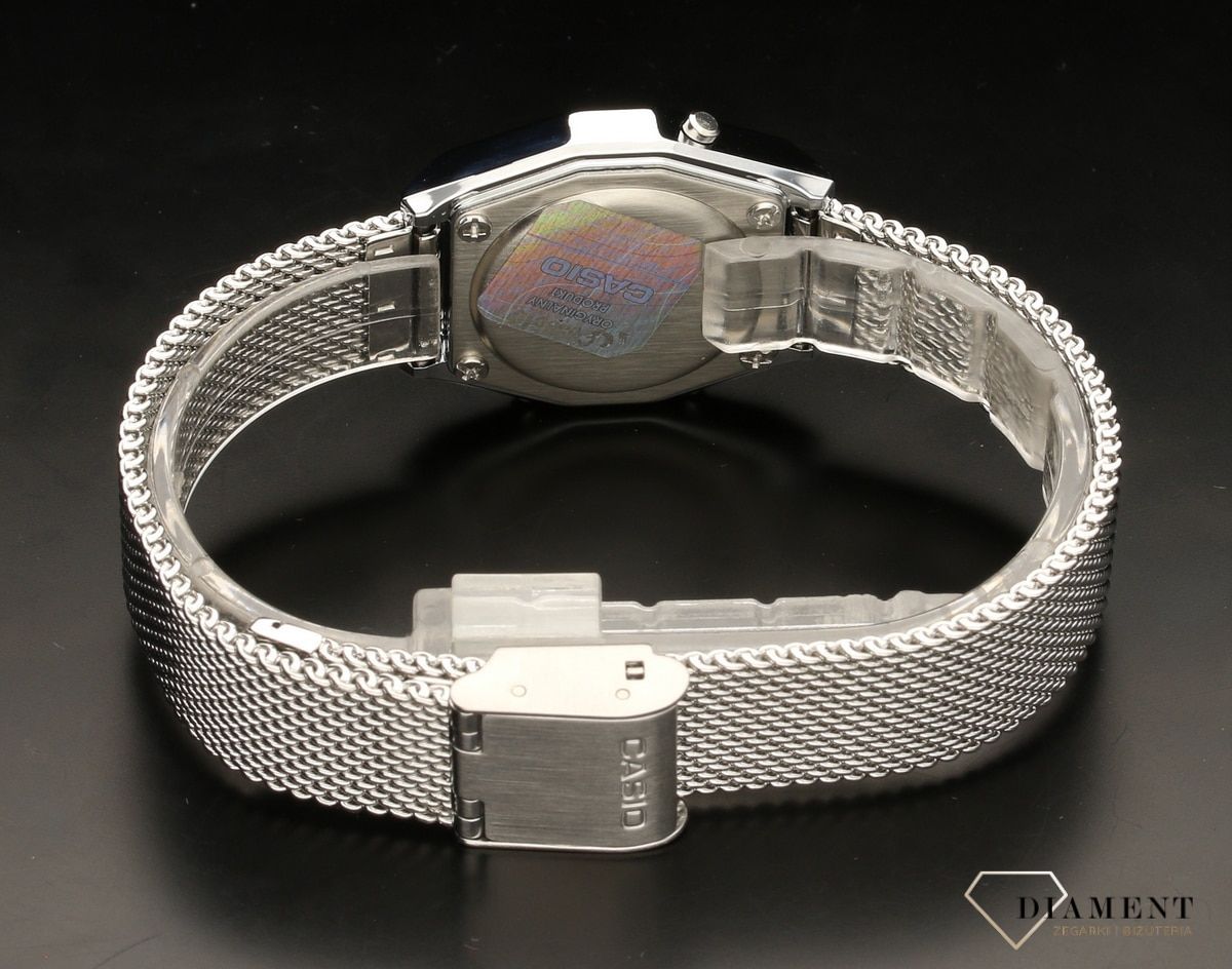 zegarek-damski-casio-casio-retro-la690wem-7ef-LA690WEM-7EF--1.jpg