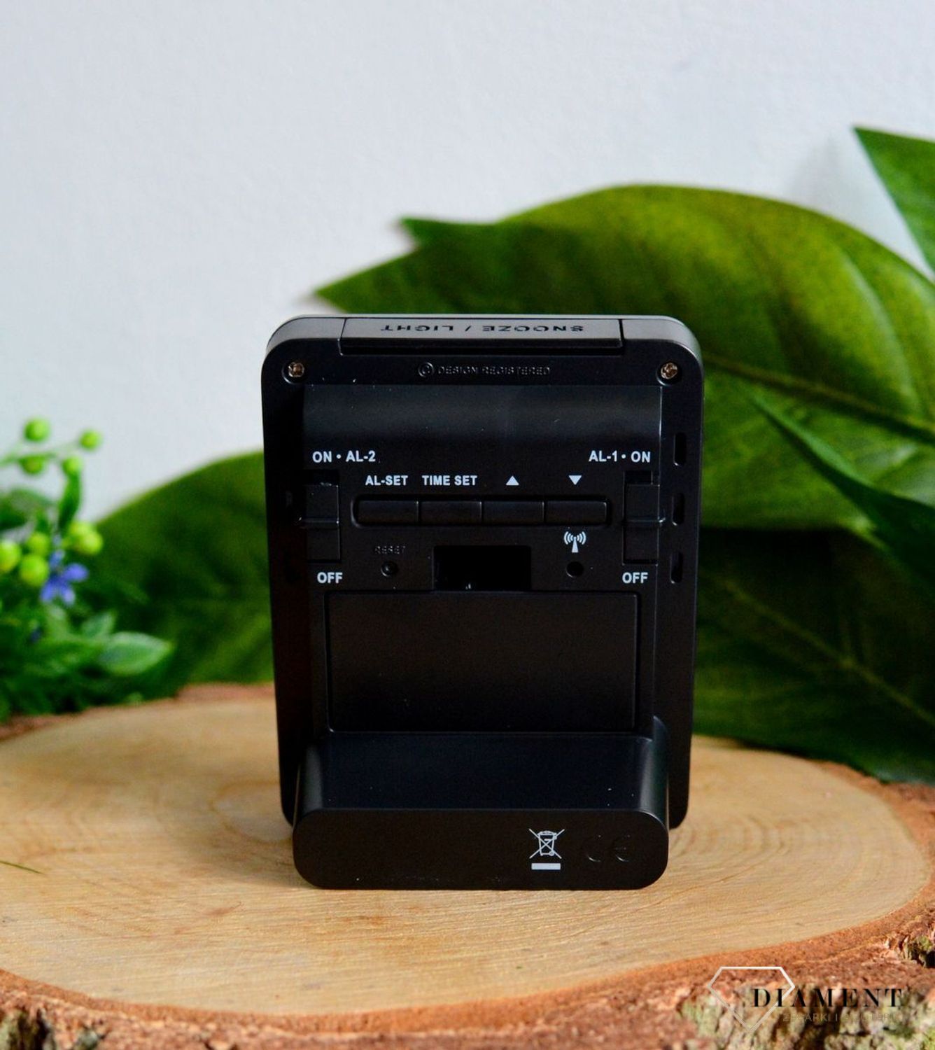 Budzik sterowany radiowo LAVVU czarny LAR0021 (3).jpg