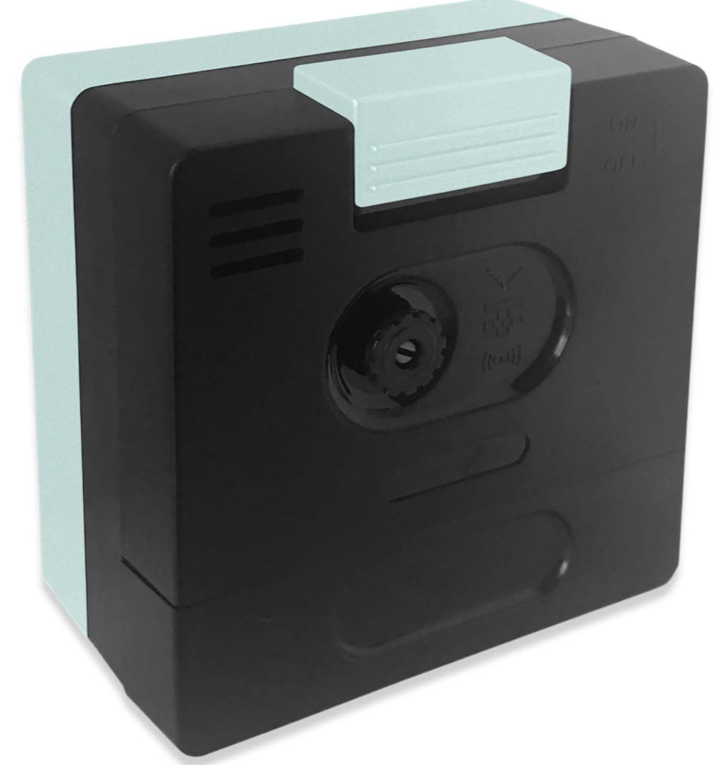 Budzik na baterię klasyczny cichy mechanizm LAVVU LAS3017. Budzik od LAVVU z wyjątkowo długą gwarancją jest wyposażony w mechanizm SWEEP, dzięki któremu sekundnik nie wydaje głośnych sygnałów dźwiękowych, ale p (2).jpg