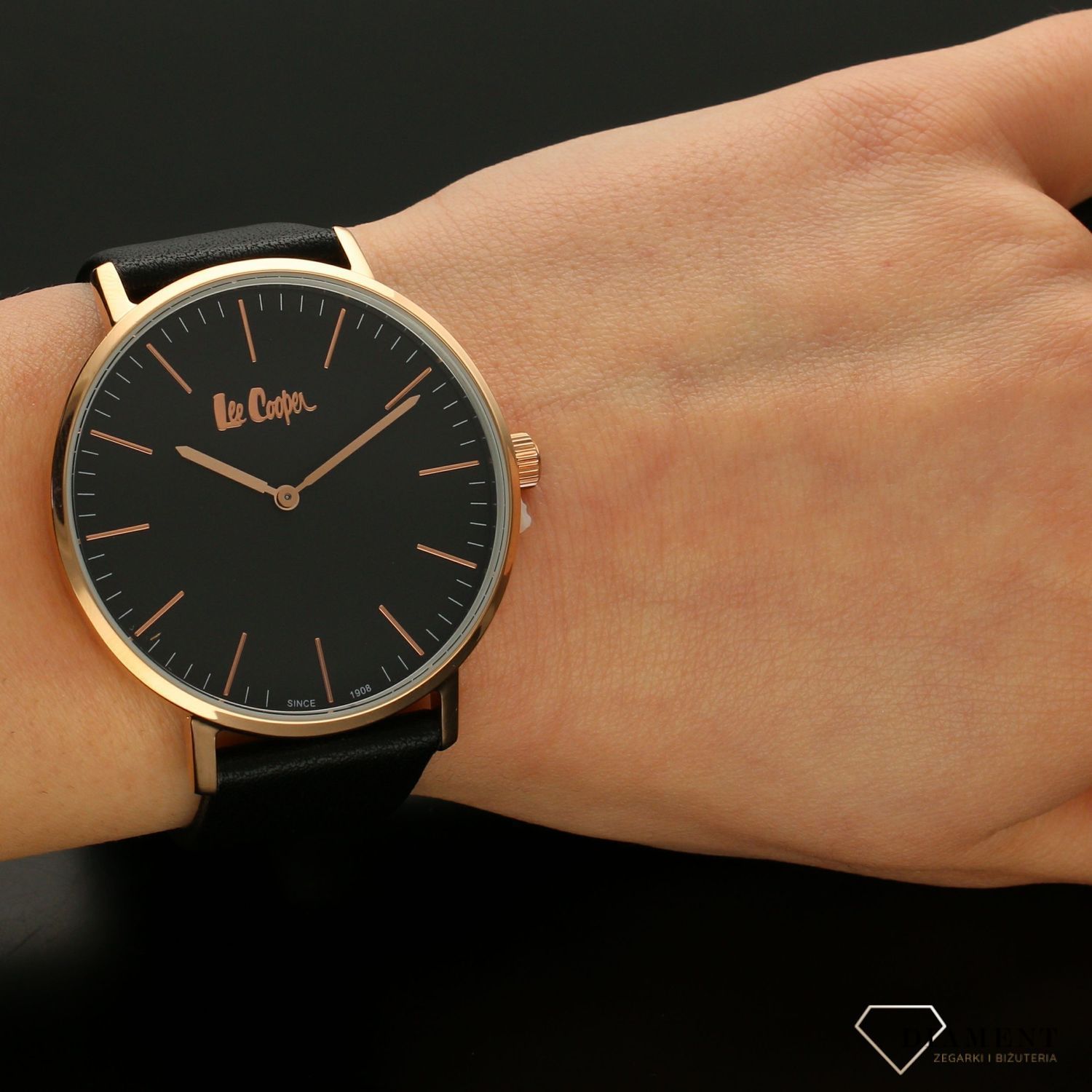 Zegarek męski na czarnym pasku skórzanym 'Prosty klasyk'  LC06951.451.jpg