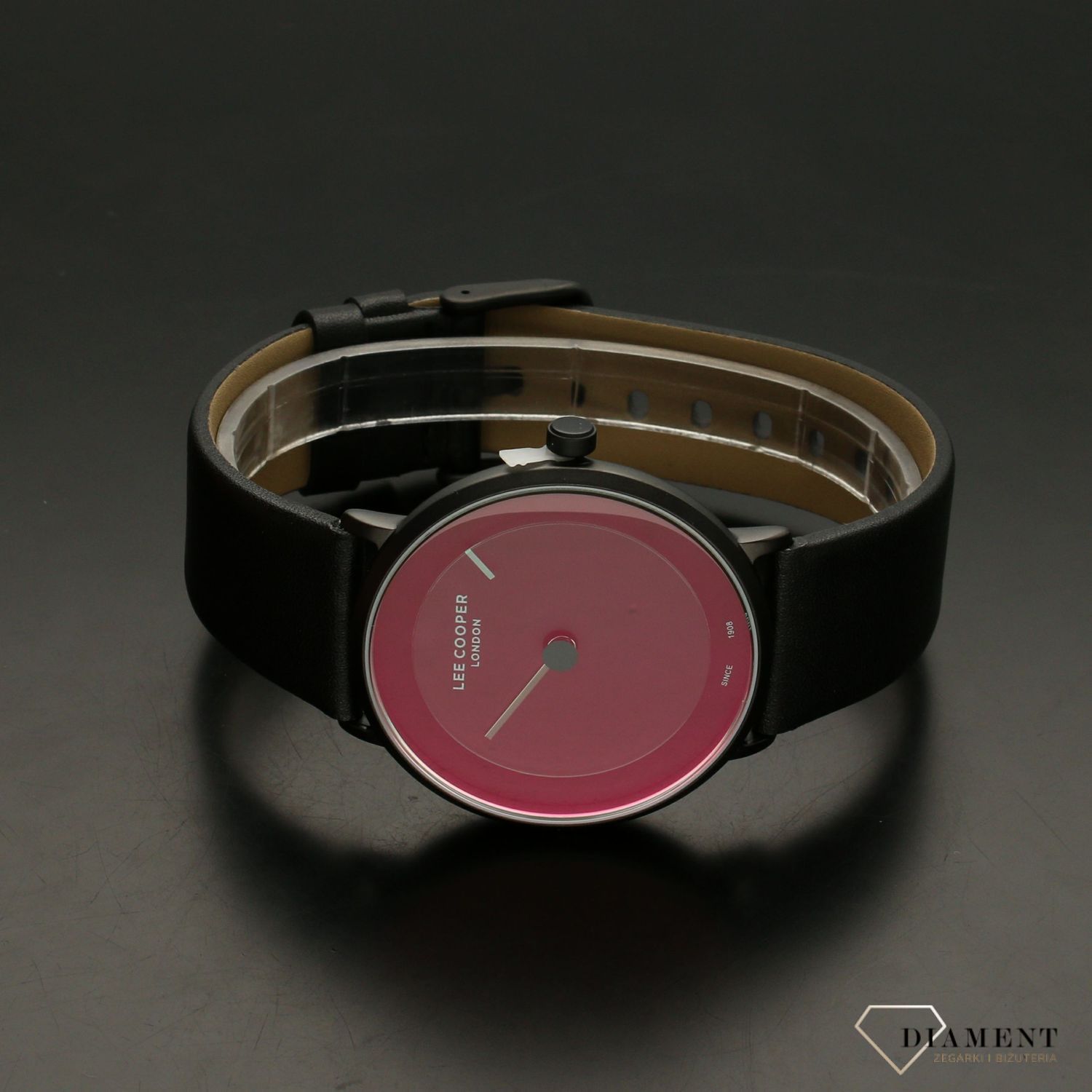 Zegarek męski Lee Cooper z kolorowym szkłem LC07088.651 w którym zastosowano czarną kopertę i pasek w tym samym kolorze. Zegarek będzie idealnym prezentem dla kobiety a pamiątkowy grawer za 0zł będzie piękn (1).jpg