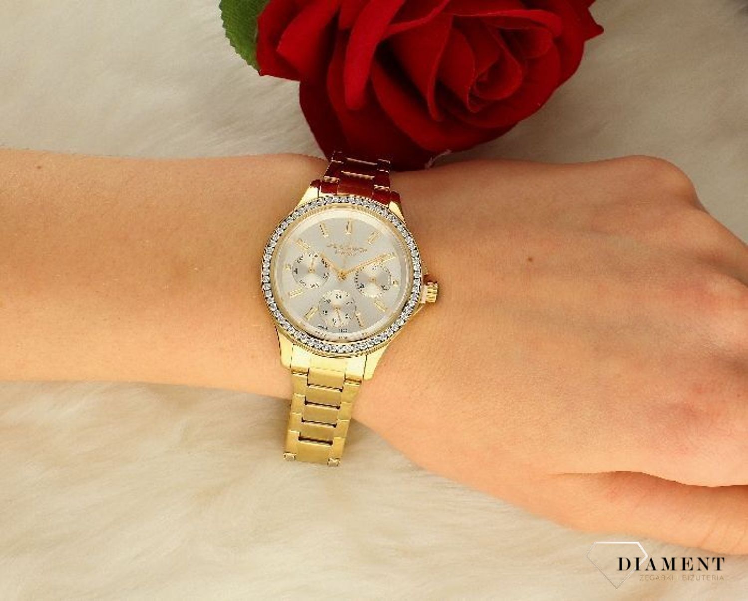 Zegarek damski Lee Cooper złoty 'Błyszczące cyrkonie' LC07512.130.  Zegarek damski tani.  Zegarek damski cały złoty. Modny zegarek. Delikatny zegarek na wiosnę. Na prezent.jpg