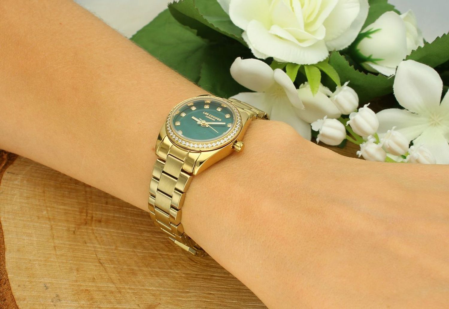 Zegarek damski Lee Cooper LC08155.170 – złoty z zieloną tarczą  Fashion Spring 25 (2).jpg