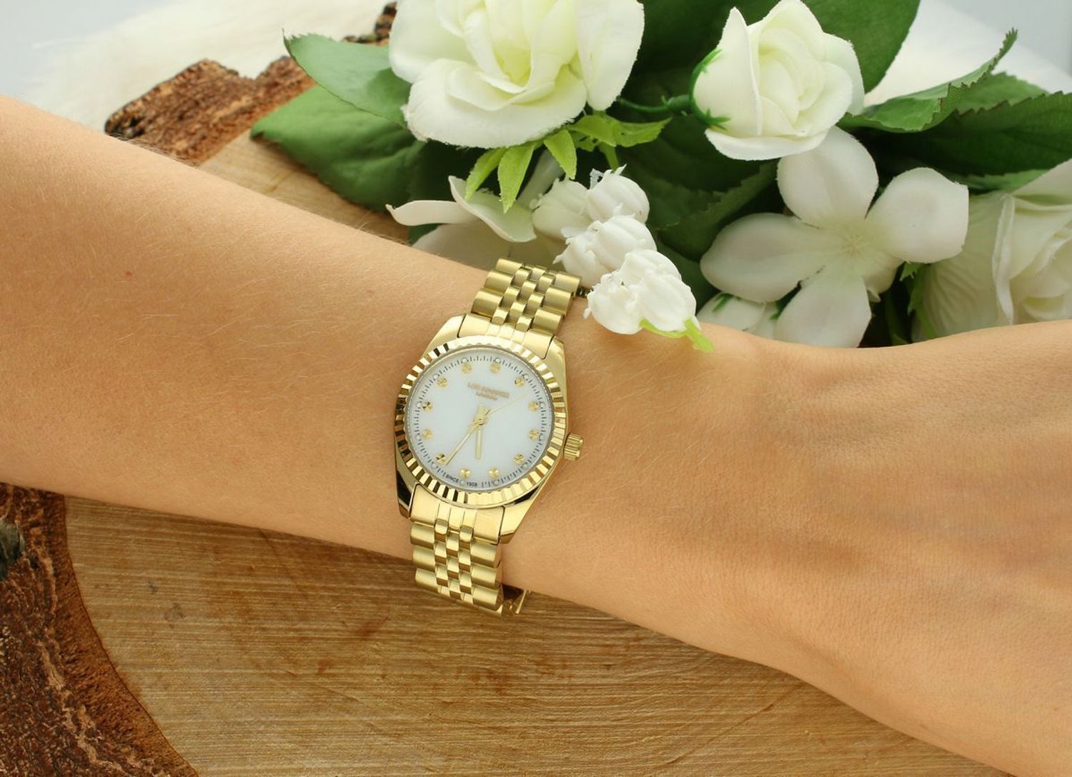 Zegarek damski Lee Cooper LC08167.120 – złoty, perłowa tarcza, kolekcja Spring 25 (2).jpg