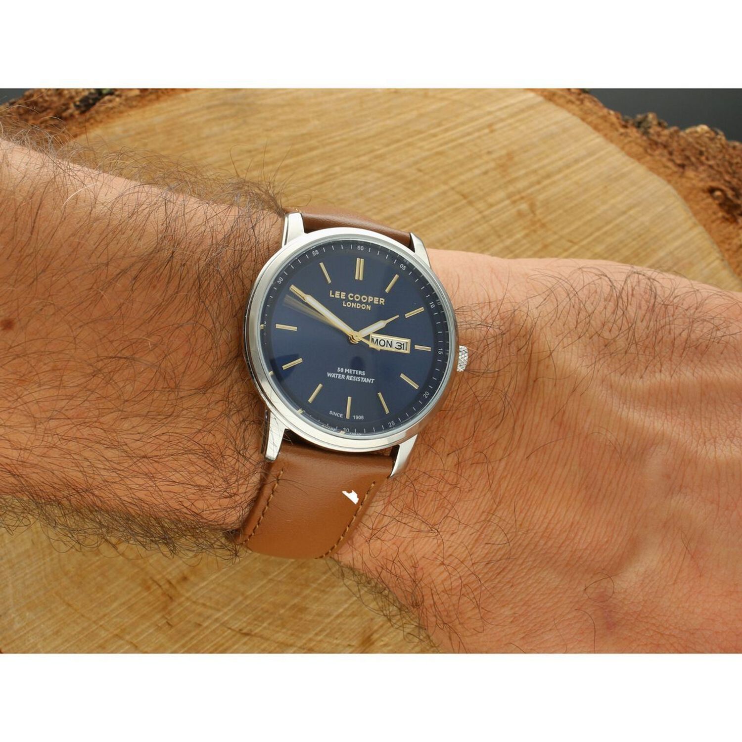 Zegarek męski Lee Cooper LC08235.394, brązowy pasek skórzany, stalowa koperta, granatowa tarcza, elegancki i nowoczesny, idealny do codziennych i wieczorowych stylizacji.1.jpg