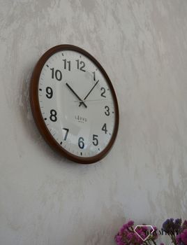 Zegar ścienny okrągły Lavvu brązowy LCS4041 ✅ Zegar ścienny w jasnych kolorach z wyraźną białą tarczą oraz plastikową, brązową obudową. ✅ (4).JPG