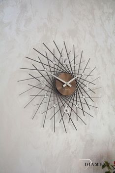 Zegar ścienny z kryształkami 50 cm Lavvu srebrny LCT1055. Pomysłowy wzór zegara z akrylowymi kryształkami sprawi, że będzie niebanalnym elementem dekoracyjnym do każdego nowoczesnego wnętrza (4).JPG