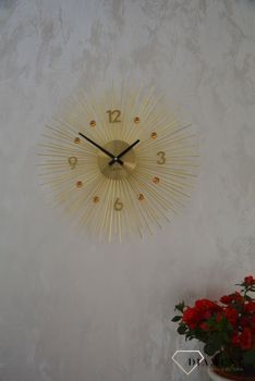 Zegar ścienny 49cm z kryształkami w kolorze Złoty Lavvu LCT1142. Zegar ścienny pasujący do salonu wykonany w złotej, żółtej kolorystyce (3).JPG